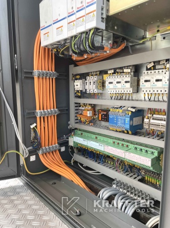 Električna omarica CNC stroj za ostrenje orodij WALTER Helitronic Minipower 20690-008