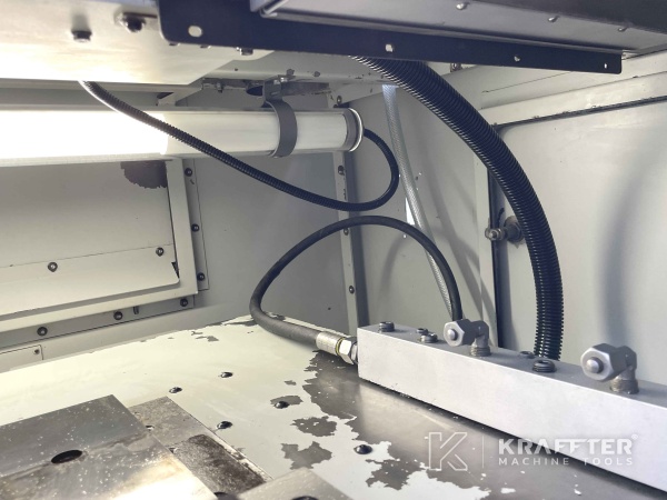 Stružnica CNC za prodajo HARDINGE Super Precision GT 27 SP 90087 rabljena strojna orodja