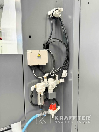 Nakup in prodaja Stružnica CNC TAKISAWA TS-4000 YS 90081 Evropa, Švica, mednarodno