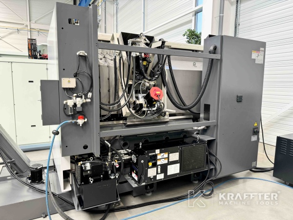 Stružnica CNC stroji za obdelavo kovine TAKISAWA TS-4000 YS 90081