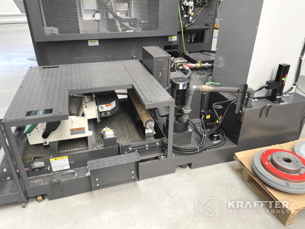 Prodaja CNC cilindrični brusilni stroj OKUMA GP-26T II 20690-023 Stroji za obdelavo kovin - Kraffter