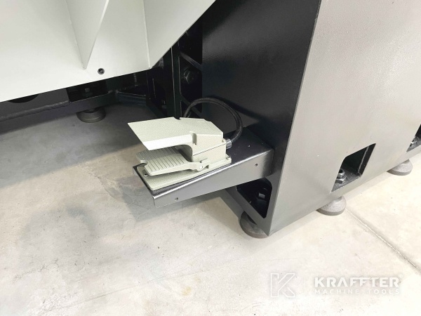 Kraffter prodajalec rabljenih obdelovalnih strojev EUMACH DVM 2021 90082
