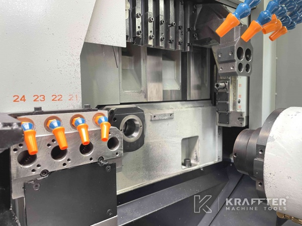 Rabljene stružnice za kovino STAR SR-32 J 90070 z vrtljivimi orodji pri Kraffter Machine Tools