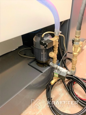 Stružnica CNC rabljeni SCHAUBLIN 180 R-TM A2-6 20689-946 za prodaja