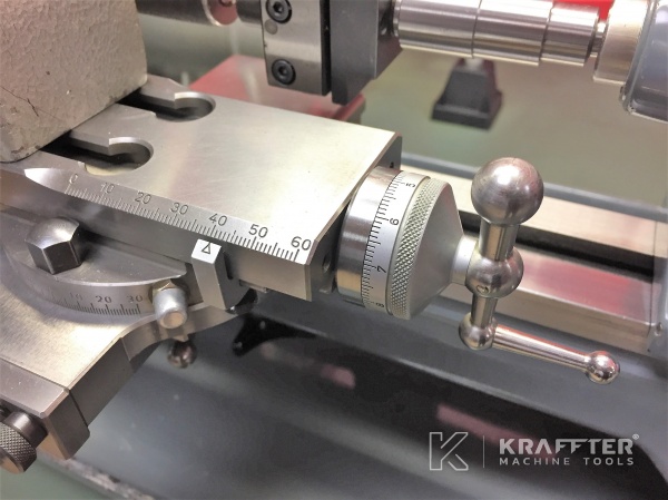 Visoko precizna stružnica SCHAUBLIN 70 20689-900 pri Kraffter Machine Tools
