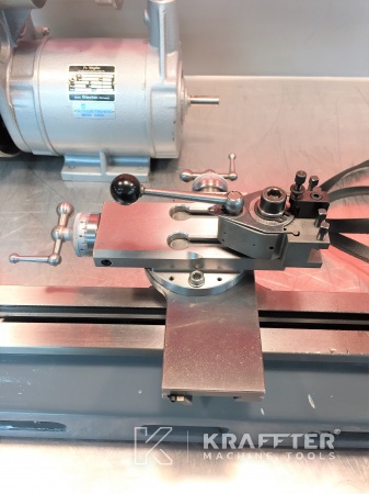 Natančna stružnica za kovino SCHAUBLIN 70 20689-920 pri Kraffter Machine Tools