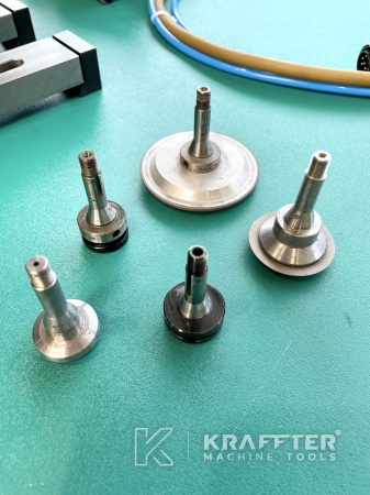 Dodatki, oprema, orodja Stružnica CNC SCHAUBLIN 102 TM-CNC 90075