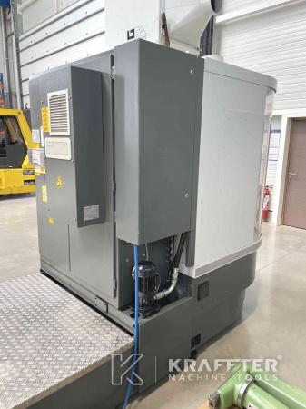 CNC stroj za ostrenje orodij WALTER Helitronic Power 90076 obdelovalni stroji za kovino slovenija