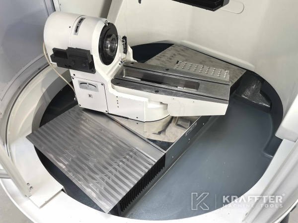 Nakup in prodaja CNC stroj za ostrenje orodij WALTER Helitronic Basic 90085 po vsem svetu